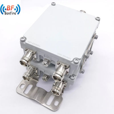 Combinador de PIM bajo de doble banda 698-960MHz 1710-2700MHz 4.3-10-F DIN-F para la red 4G LTE