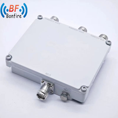 1710-2170MHz 2300-2690MHz RF Diplexor de Pim bajo con N conector femenino Combinador de 4 vías