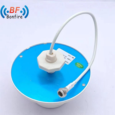 OEM/ODM 1710-2700 3300-4000MHz 3G Antena original de parche plano RF Omni Panel de parche Antena