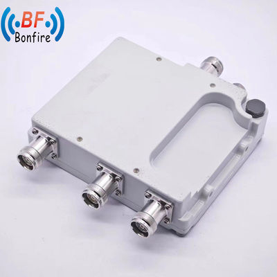 RF Duplexer Diplexer SMB Femenino para el sistema de repetidor de radio 1710-2170MHz 2300-2690MHz
