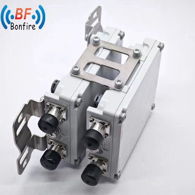 IP65 1710-2170MHz 2300-2690MHz Diplexador RF para interiores y exteriores con conector femenino 7/16DIN
