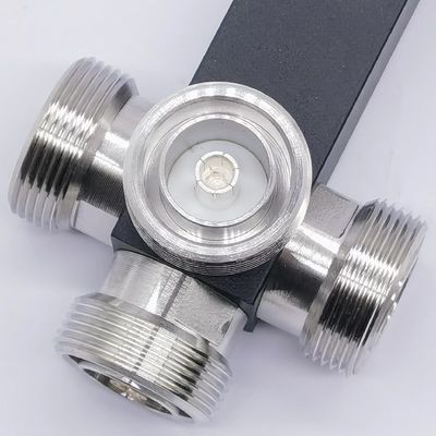 Multibanda 2/3/4 Way High Power Splitter 350-3800MHz DIN-F para la división mejorada de la señal