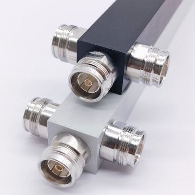 Ultra banda ancha de 3 vías Pim bajo reactivo de alta potencia 350-3800MHz 4.3-10 F Negro