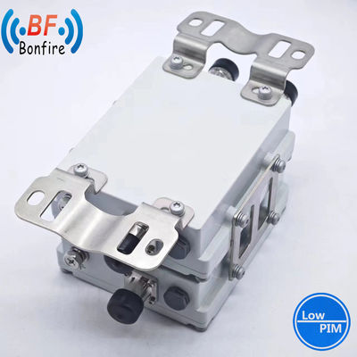 1710-2170MHz 2300-2690MHz 2 en 1 fuera de RF Combinado Diplexor Combinador de energía 4310 Conector