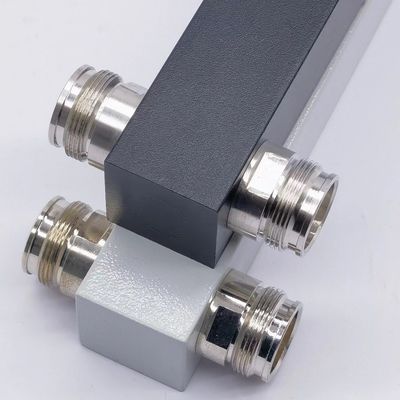 Ultra banda ancha de 2 vías de bajo Pim Reactivo de alta potencia 698-4200MHz 4.3-10f para Ibs/Das
