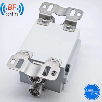 Compacto 4.3-10 F / DIN-F Interfaz RF Triplexer Combinador para la comunicación crítica
