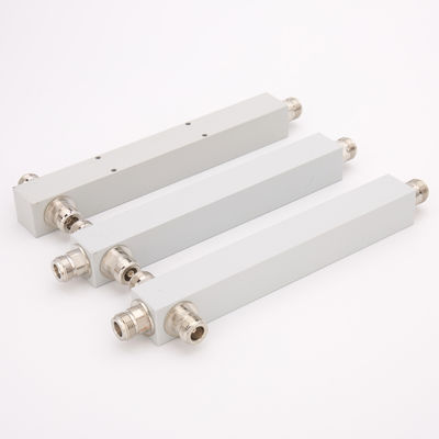 Interfaz N-F GFQ-5060-21101 Dividor de potencia de pulso de dos vías para solución interna 5000-6000MHz