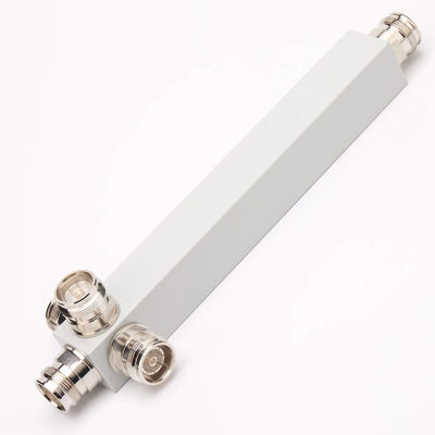4.3-10 F Gris / Rojo / Negro / Personalizado 698-4200MHz 2/3/4 Camino en el Dividor de potencia de pulso del edificio