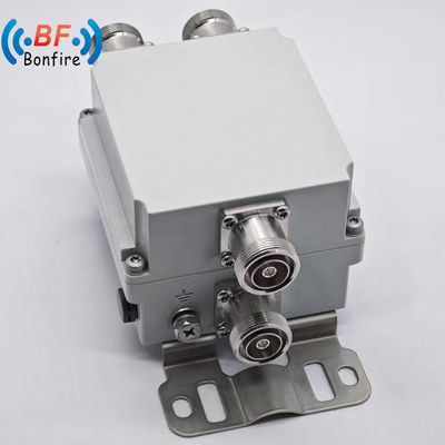 1710-1880 1920-2170 2300-2400 2500-2700MHz Combinador diplexador con 4.3-10f Interfaz DIN-F