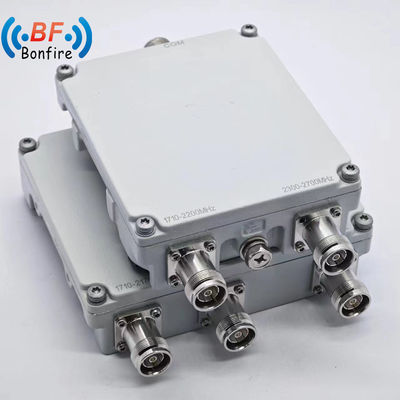 Twin Diplexer 1710-1880 1920-2170 2300-2400 2500-2700MHz Triplexer con compatibilidad con el Aisg