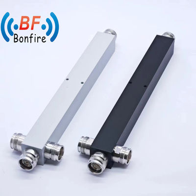 GFQ-0738-X7701 Alta potencia baja Pim 698-4200MHz 3 Way Power Splitter con conector femenino 4.3-10
