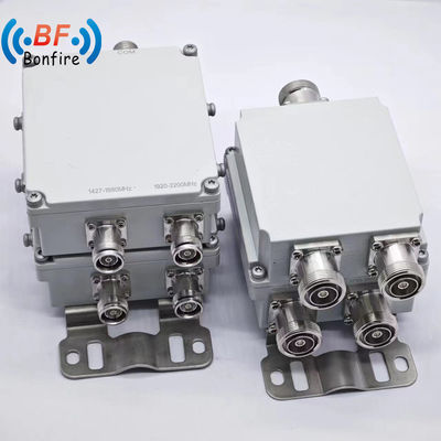 2300-2400 2500-2700MHz Pim bajo -150dbc RF Triplexer con conector N/4.3-10 y interfaz DIN-F