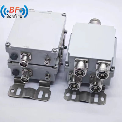 1710-2170MHz 2300-2700MHz Triplexador con Low Pim -160dbc RF Diplexador y 4.3-10-F Conector