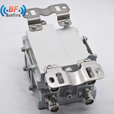 Combinador de diplexador RF IP65 impermeable de 300W gris personalizado con conector femenino 4.3-10