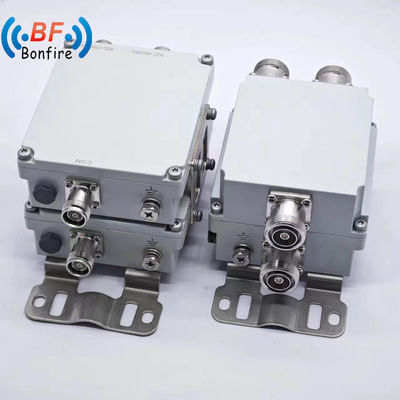 Triplexer Pim bajo -160dbc 200W 1710-1880 1920-2170 2300-2400 2500-2700MHz RF Diplexer Combinador de banda doble Hecho