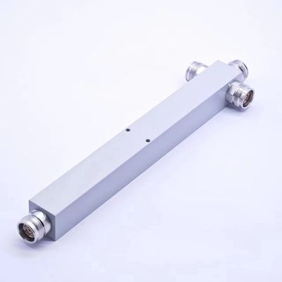 698-4200MHz Pim-160dbc 3 Way Power Splitter con conector de tipo N Véase la tabla de datos de abajo