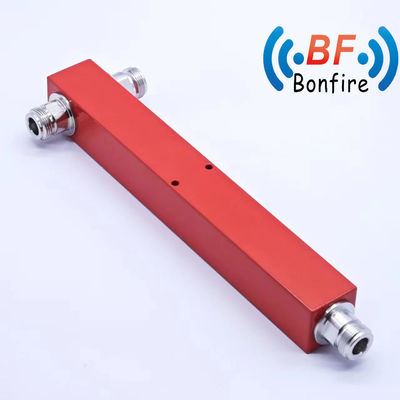 2 Way Power Splitter 617-4000MHz N Femenino IP65 Coser 22.00cm * 7.00cm * 4.00cm Tamaño del paquete