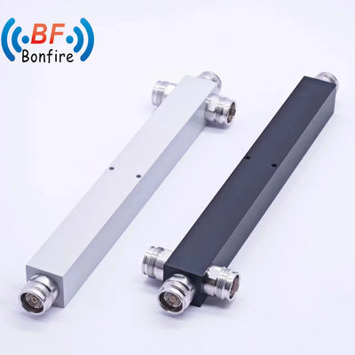50W Rojo Revestido 617-4000MHz 2/3/4 Way Power Divider Splitter con los requisitos del cliente