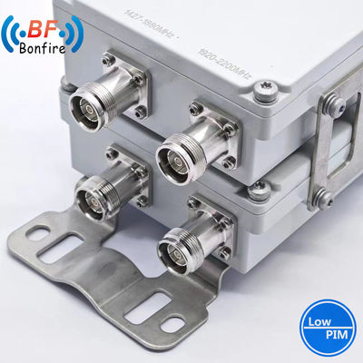 VHF Triplexador RF Diplexador RF Combinador 1710-1880 1920-2170 2300-2400 2500-2700MHz DAB 210-260 MHz Conector SMA