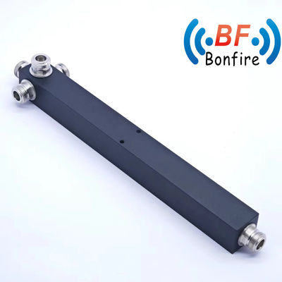 Peso bruto 0.510kg Divididor de potencia de 4 vías SMA Tipo femenino 617-4000MHz