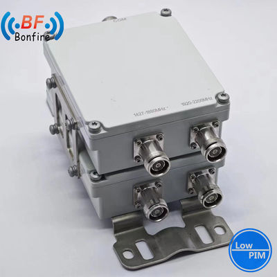 2500-2700 MHz Triplexador RF Triplexador Low Pim Quadplexador Combinador para las telecomunicaciones