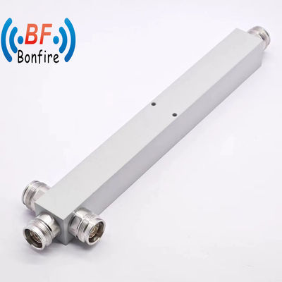 3 Way RF 617-4000MHz Divididor de banda ancha para la capacidad de entrega general de proyectos Das/Ibs