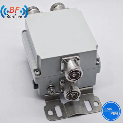 4.3-10f DIN-F Triplexador RF Diplexador RF Combinador para 2300-2400 2500-2700MHz en Negro
