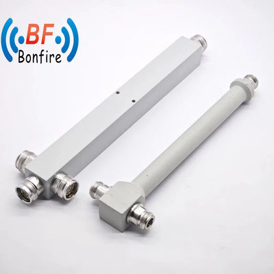 Compacto 2400-6000MHz 2 Way Cavity Power Splitter con interfaz N-F/4.3-10-F/DIN-F