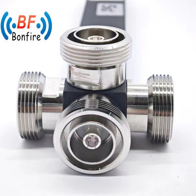 2400-6000MHz Pim bajo -160dbc 2X43dBm 4 Way RF Power Splitter para IP65 en interiores y exteriores