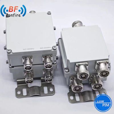 690-862/880-960/1427-3800MHz Combinador de RF -160dbc 200W Triplexer con conector femenino 4310
