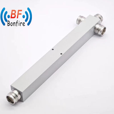 Dispersor de potencia reactivo de banda ancha de alta potencia de 2 vías personalizado 2400-6000MHz NF Gris/rojo