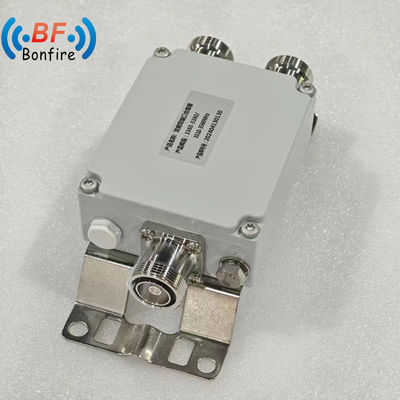 1710-1880 1920-2170 2300-2400 2500-2700MHz Combinador de banda penta RF -155dbc con DIN-F