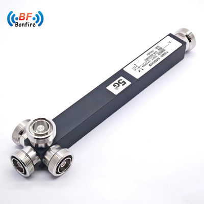 Gris 2 Way Splitter 2400-6000MHz DIN-F Negro Envase personalizado Peso bruto 0,510 kg