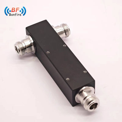 500W Divididor de potencia de dos vías 5000-6000MHz -155dBc 4.3-10 Femenino IP65 Color gris personalizado