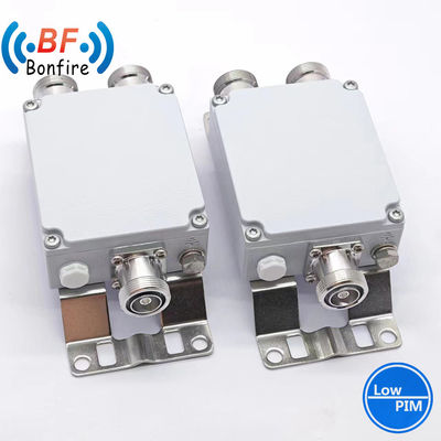 DIN Combinador de RF femenino Atenuador RF coaxial 2300-2400 2500-2700MHz Atenuador de 200W