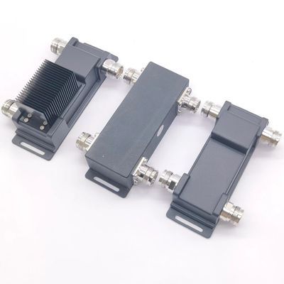 DQ-0738-223301 Combinador híbrido 2 en 2 de 698-3800MHz paquete DIN-F peso bruto 2.000kg