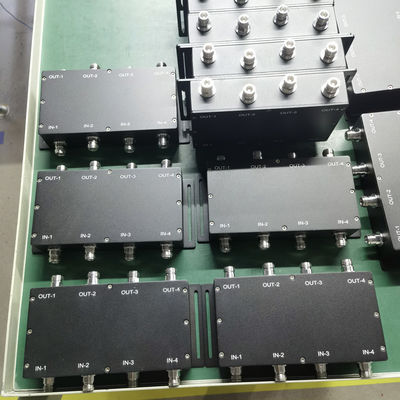 698-3800MHz acoplador híbrido 2 en 2 fuera para en el edificio Das DIN-F Negro Gris personalizado