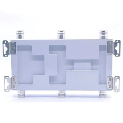 HCXXXXXXX 698-3800MHz 100W 3 en 3 fuera de acoplador híbrido interior NF para la distribución de la señal
