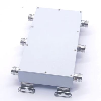HCXXXXXXX 698-3800MHz 100W 3 en 3 fuera de acoplador híbrido interior NF para la distribución de la señal