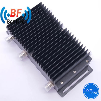 4.3-10 Femenino -160dbc 300W 4 en 4 fuera Combinador híbrido para el edificio Das 698-3800MHz