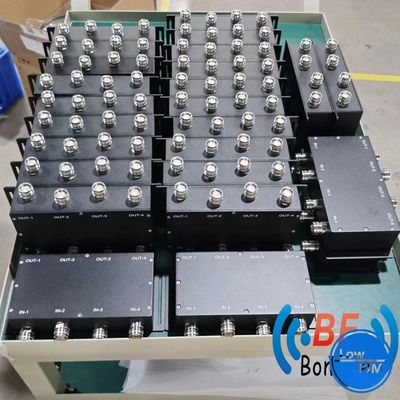 4.3-10 Femenino -160dbc 300W 4 en 4 fuera Combinador híbrido para el edificio Das 698-3800MHz