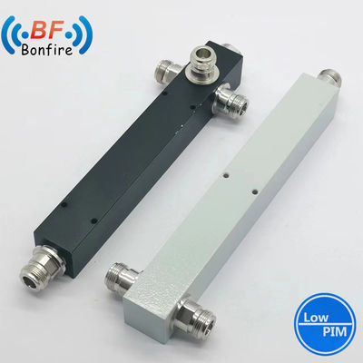 617-4000MHz 2 Way 20W RF Power Splitter con conector femenino SMA Tipo gris personalizado