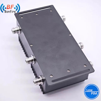 Combinador híbrido 698-4000MHz RF acoplador híbrido de banda ancha 4X4 Combinador en rojo personalizado