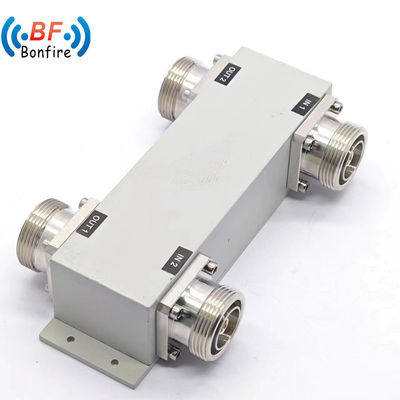 Low Pim 698-4000MHz 300W RF 2X2 Combinador híbrido con conector 4.3-10-F en negro