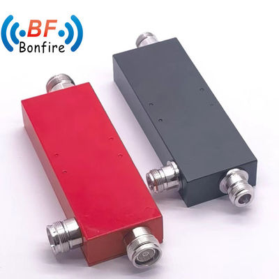 Acoplador direccional de RF 10dB de baja Pim 30W 2GHz-18GHz para aplicaciones de alta frecuencia