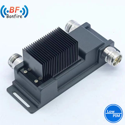 300W Low Pim 2 en 1 fuera 3dB 698-3800MHz Combinadores de antena 2 1 con N Female Black Supply