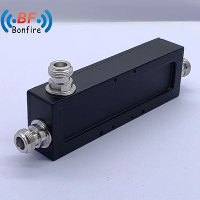 698-2700MHz 8dB acoplador RF para DAS / IBS tamaño del paquete 10.00cm * 20.00cm * 10.00cm