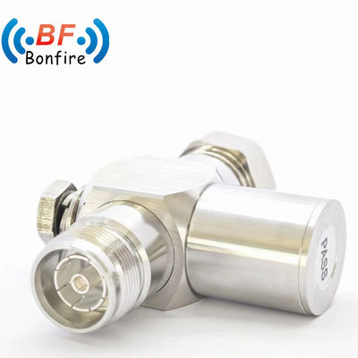 4.3-10 Protector de sobretensiones de RF de mujer a hombre 698-3800MHz Descarga de tubo de gas con enchufe de conexión cuadrada