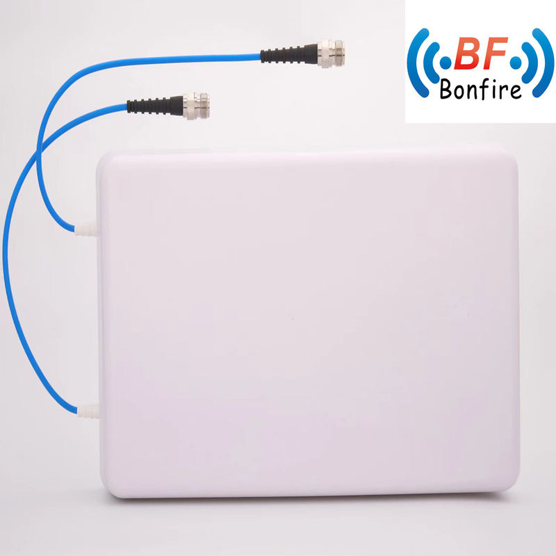 698-806 806-960 1710-2700 2200-2700 3300-4000 MHz MIMO Antenna de panel direccional en interiores