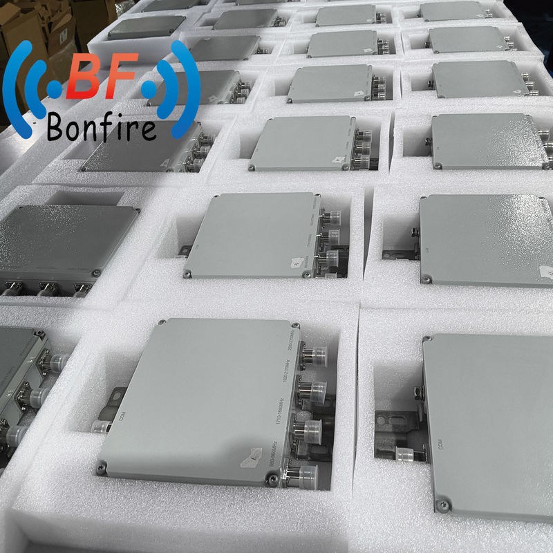 4.3-10f Interfaz DIN-F Cuadplexador RF Multiplexador para 698-960/1710-1880/1920-2170/2600-3800MHz